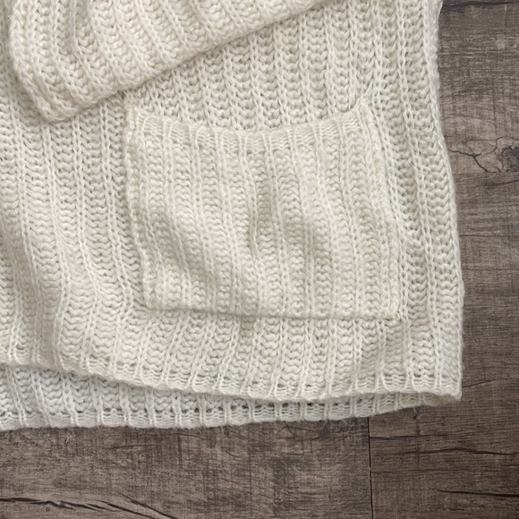 Free People oversized knitted sweater size M - Picture 4 of 5